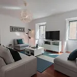 Bica Patio 3bdr Duplex By Lovelystay 아파트