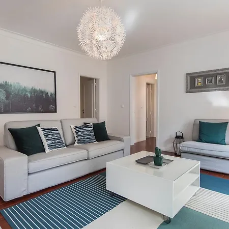 Bica Patio 3bdr Duplex By Lovelystay Appartement