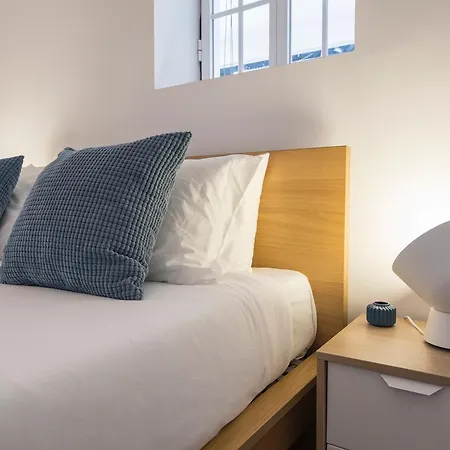 Bica Patio 3bdr Duplex By Lovelystay * Lisboa