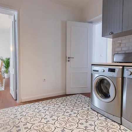 Bica Patio 3bdr Duplex By Lovelystay * Lisbon